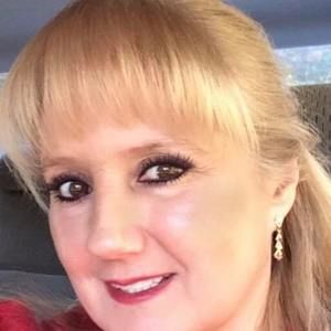 Meet your Posher, Vikki